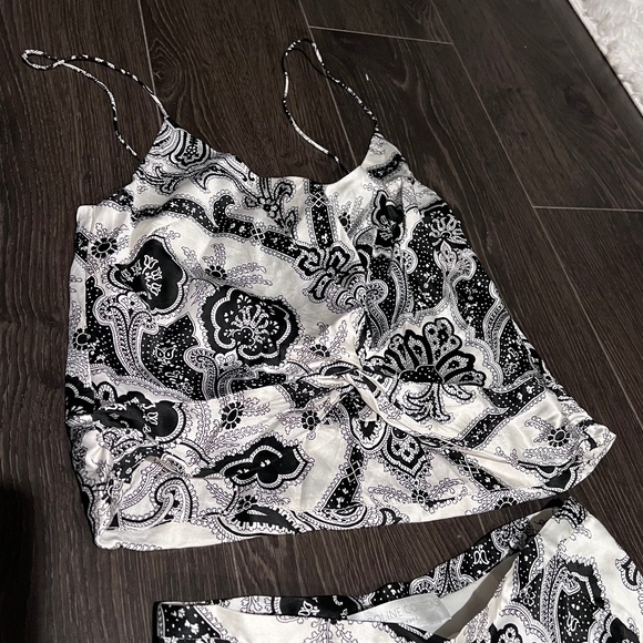 Caroline Constas Silk Patterned Floral Top Skirt Set XS - Picture 2 of 6